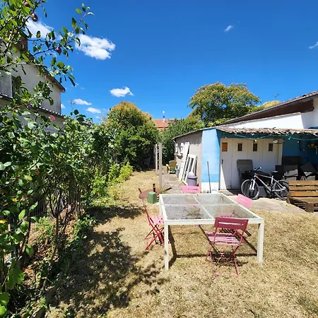 Hébergement de vacances Maison Individuelle De Plain Pied Avec Jardin